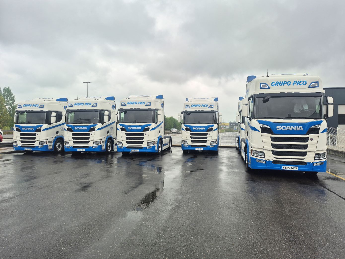Grupo Pico renueva su flota con 20 tractoras Scania Super Grupo Pico renueva su flota con 20 tractoras Scania Super